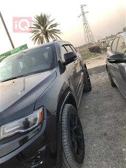 جیپ گراند شیرۆکی